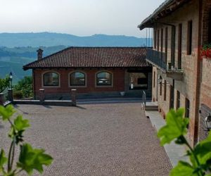 Casa Cucco Serralunga dAlba Italy