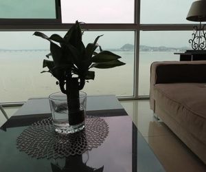 Suite River Front II Puerto Santa Ana Guayaquil Ecuador