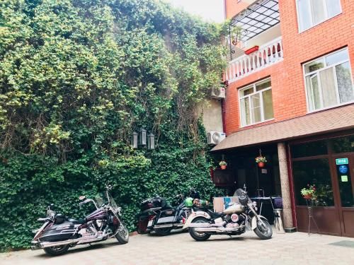 Hotel Photo 1