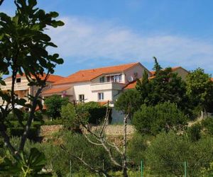 Apartmani Maria Rab Barbat Croatia