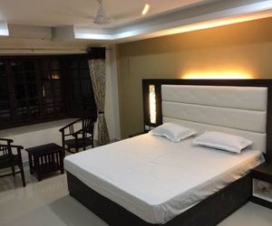 Sri Guru Inn By Omatra Coimbatore India