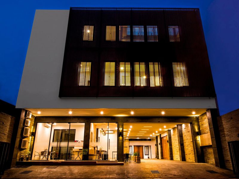 Hotel Photo 2