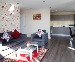 Cambridge Station Penthouse 3 mins walk to Station with Balcony & Parking Cambridge United Kingdom