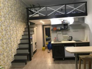 Студия на Невском с Балконом