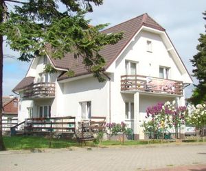 Dom Pod Gruszką Pobierowo Poland