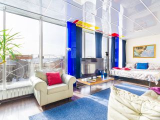 Panoramic LOFT & Mansard by Minin Apartments