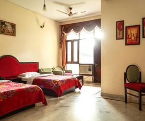 Hotel Neeraj Bhavan Triveni Ganga Ghat Rishikesh India