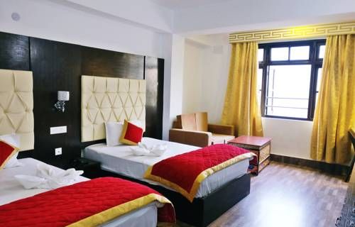 Alpine Hills Hotel