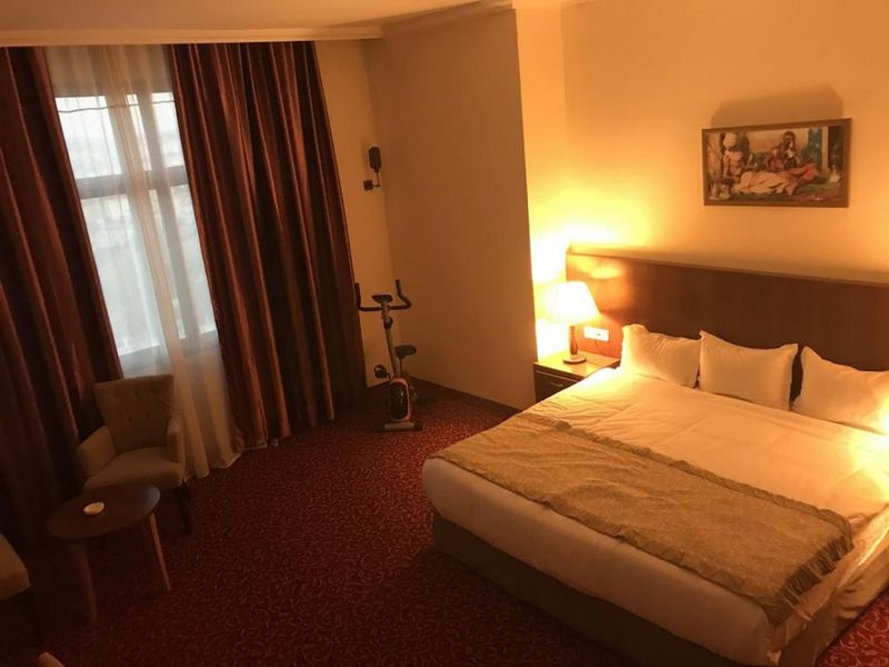 Hotel Photo 4