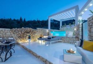 Dion Suite & Spa Agios Nikolaos Greece