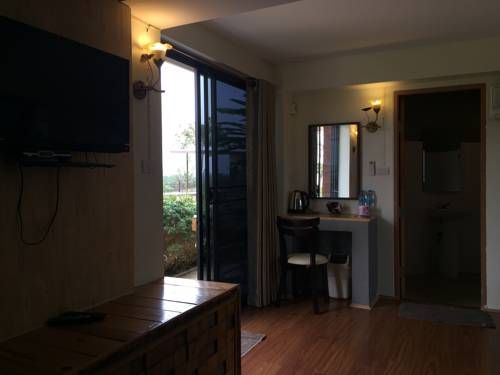 Hotel Photo 9