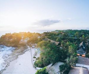 Villa Waru One Lembongan Island Indonesia