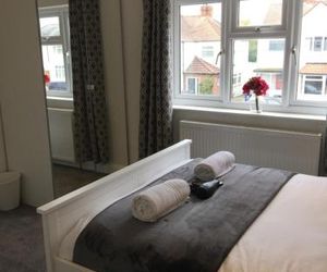 Beautiful Modern Oxford House With Private Parking And Garden Oxford United Kingdom