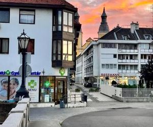 Zalár Apartman Eger Hungary