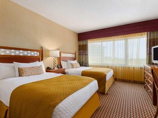 Hotel pic Embassy Suites by Hilton Northwest Arkansas