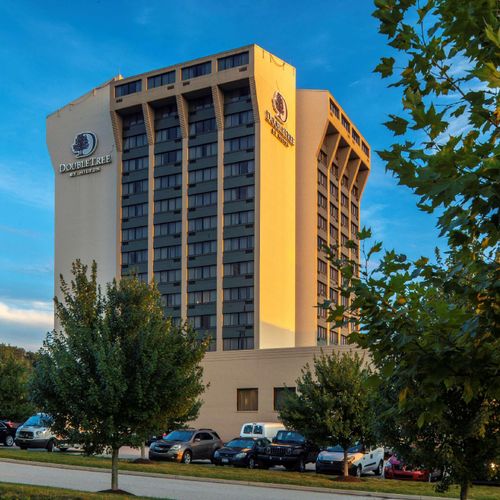 Photo of DoubleTree by Hilton Pittsburgh Monroeville Conv Center