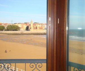 Vivienda en Gijon frente al mar Gijon Spain