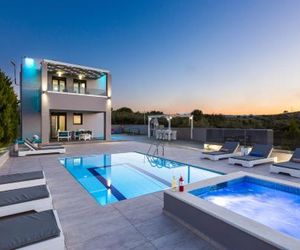 Villas Evangelos Panormos Greece