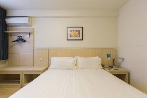 Jinjiang Inn Select Shanghai International Resort Area East Kangqiao Road