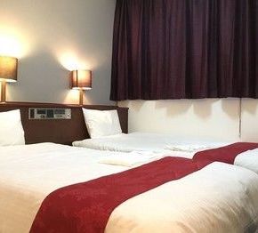 NearBy Hotel