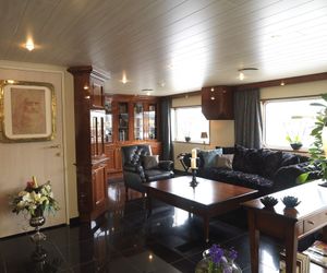Crossgates Hotelship 3 Star - Osthafen - Frankfurt Frankfurt am Main Germany