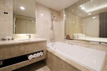 صورة الفندق 8