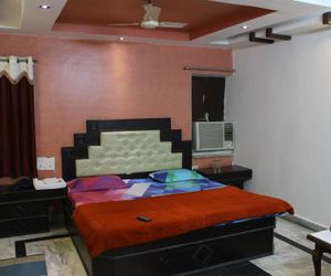 Hotel Mamta Palace, 500 meters from nakki lake Mount Abu India