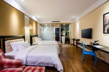 Hotel Photo 5