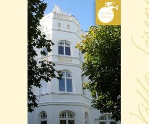 Villa Sirene Apartment Nr. 2 Ostseebad Binz Germany