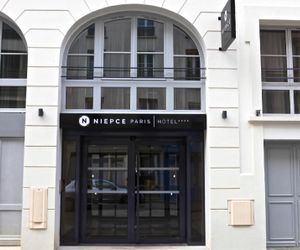 Niepce Paris, Curio Collection By Hilton Paris France