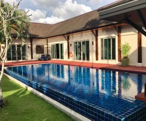 Pool Villa Paradis 3 BDR Bang Tao Thailand