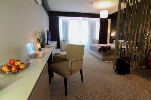 Hotel Photo 9