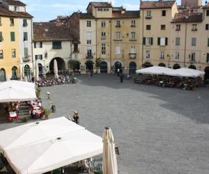 Micheli Suite Anfiteatro Square Lucca Italy