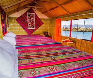 Uros Qhota Uta Lodge Puno Peru