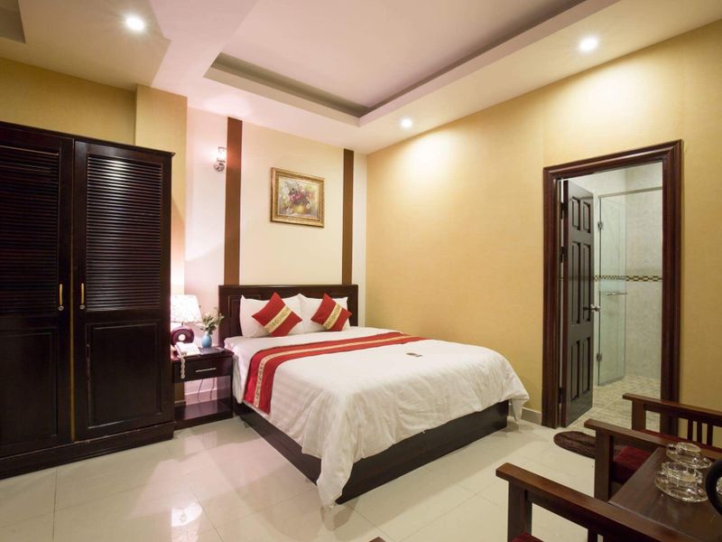 Hotel Photo 6