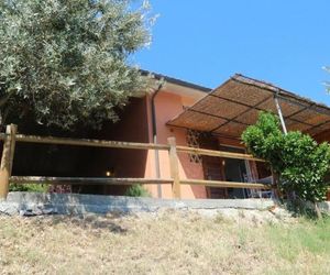 Cozy Holiday Home in Castagneto Carducci near Sea Castagneto Carducci Italy