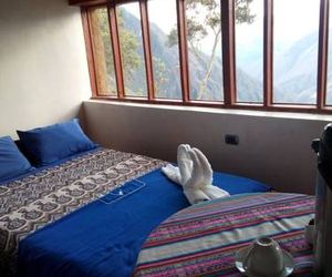 Llactapata Lodge overlooking Machu Picchu - camping - restaurant Santa Teresa Peru