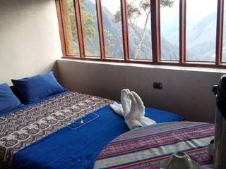 Фото отеля Llactapata Lodge overlooking Machu Picchu - camping - restaurant