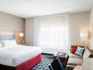 Фото отеля TownePlace Suites by Marriott Hopkinsville