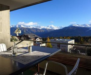 Apartment Jeanne dArc.11 Crans Montana Switzerland