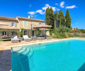 Holiday Home La Villebague St. Remy-de-Provence France