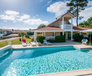 Holiday Home Eden Park Lacanau-Ocean France