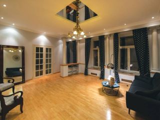 Luxury Apartment next to Hermitage Canal View