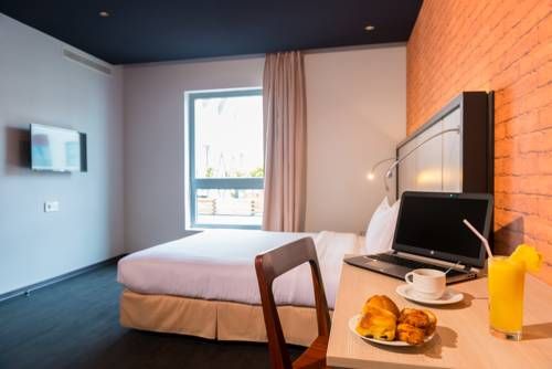 Hotel Photo 9