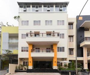 RedDoorz Plus @ Boulevard Residence BSD Tangerang Indonesia