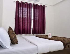 OYO 9533 Hotel Milind Villa Pune India