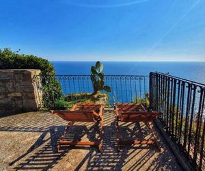 La Terrazza Sul Blu Corniglia Italy