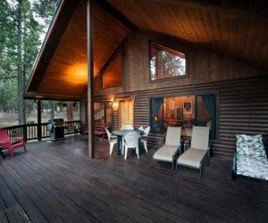 24 Wawona Cabin Wawona United States
