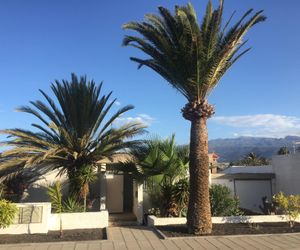 Volcano view house with pool on the ocean coast! Costa del Silencio Spain