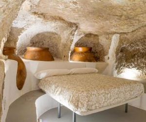 Casa Cueva Las Tinajas de Naya Alcala de Jucar Spain